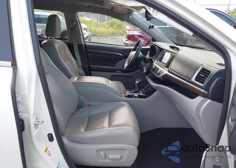 2015 Toyota Highlander Limited Platinum V6 из США, поврежденный, VIN 5TDDKRFH1FS126385